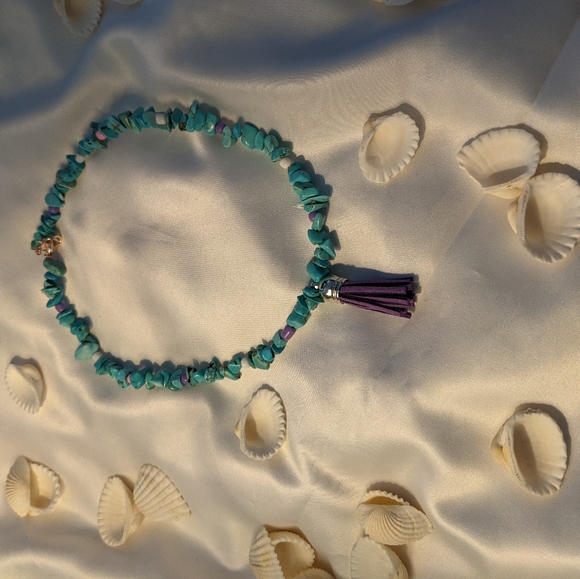 Beautiful Sea Blue Stone Necklace.. - Picture 3 of 6